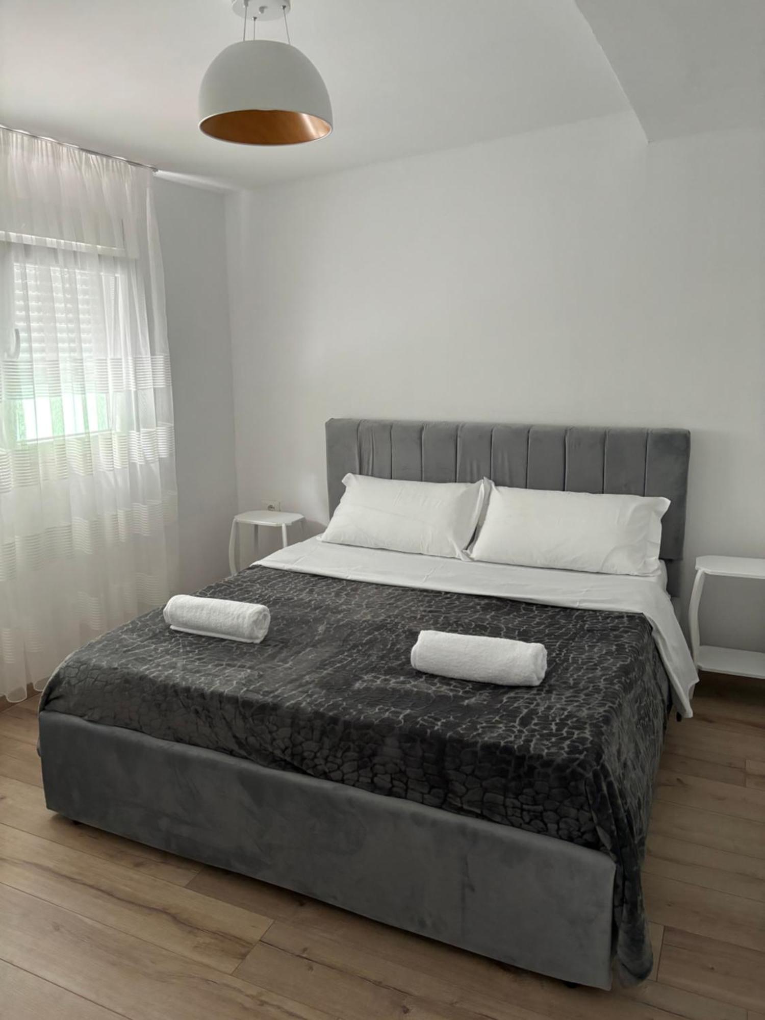 Vacation Studio By Andrea Tirana Exterior foto